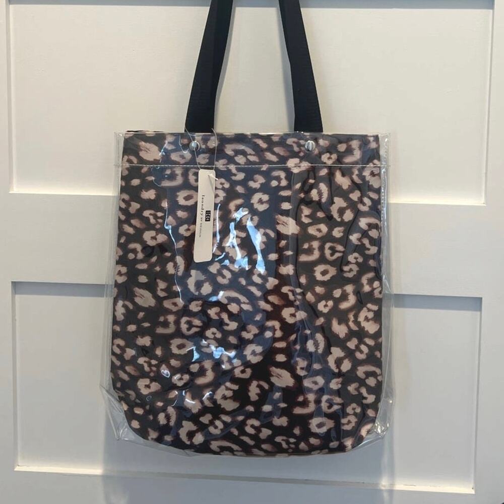 LAUNDRY BY DESIGN BROWN ANIMAL PRINT TOTE HANDBAG Beach WATER RESISTANT